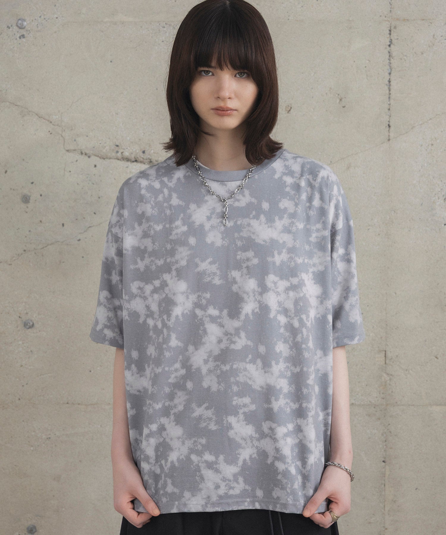 ビックシルエット 総柄プリント 半袖Ｔシャツ