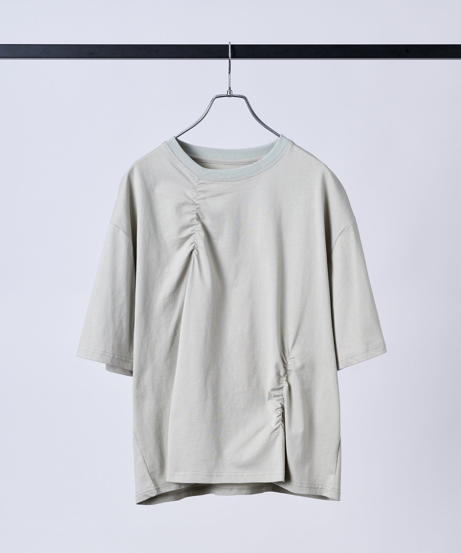 Tuck-Detail T-Shirt / タックディテールTシャツ