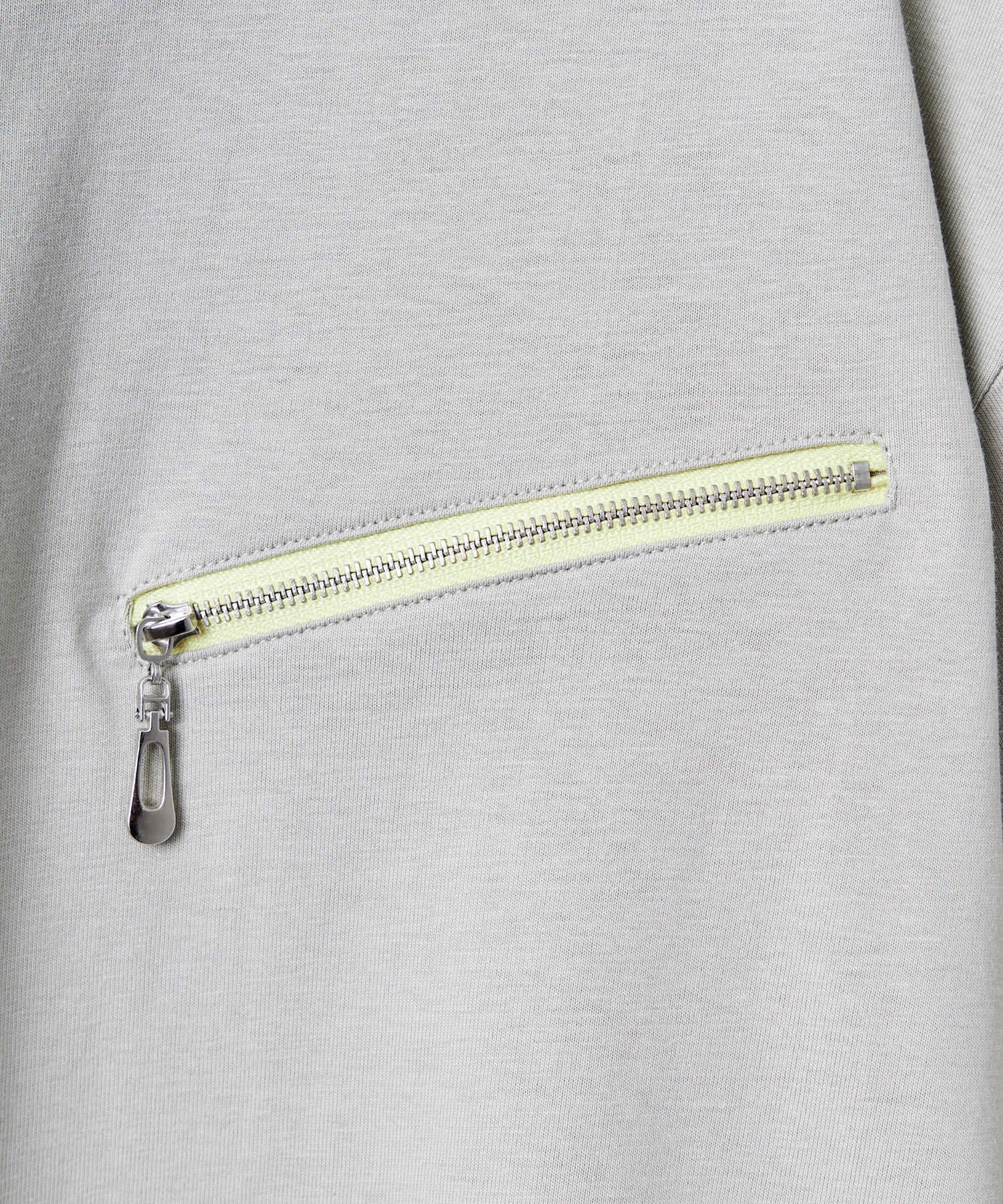Zip-detail Tee / ジップディテールTシャツ