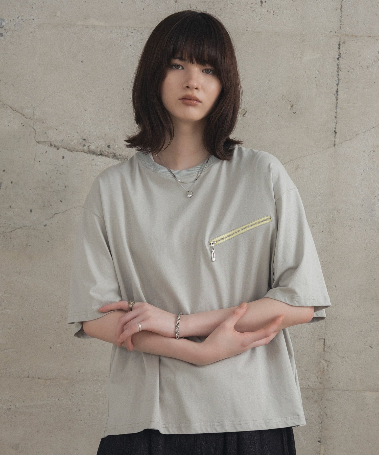 Zip-detail Tee / ジップディテールTシャツ