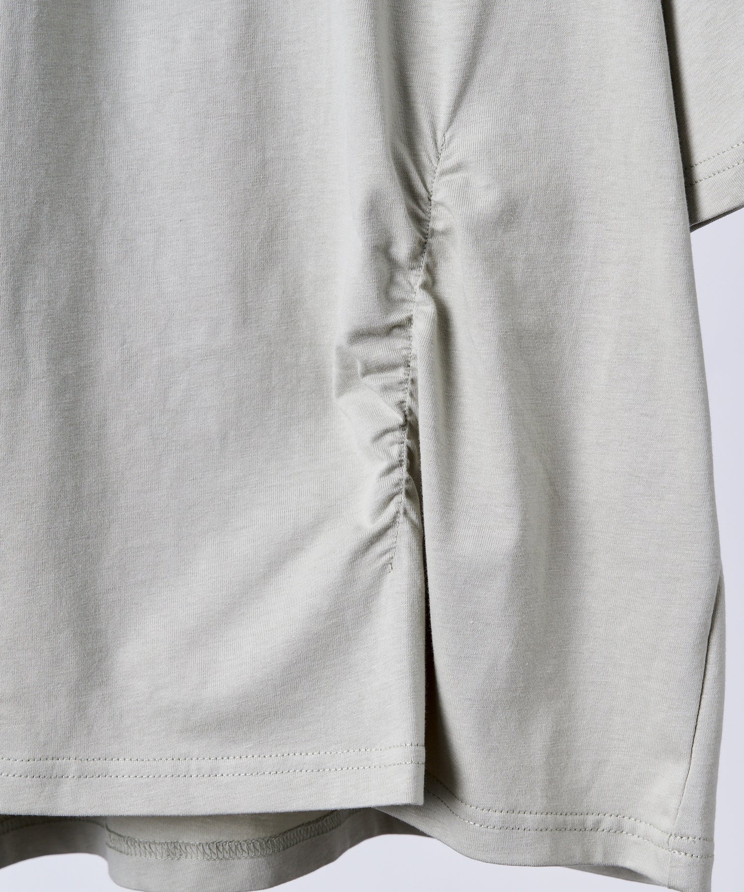 Tuck-Detail T-Shirt / タックディテールTシャツ