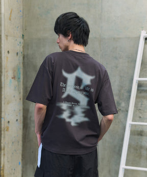 フェードロゴ ボックスシルエット グランジ風 レトロモチーフ バックプリント 半袖Tシャツ