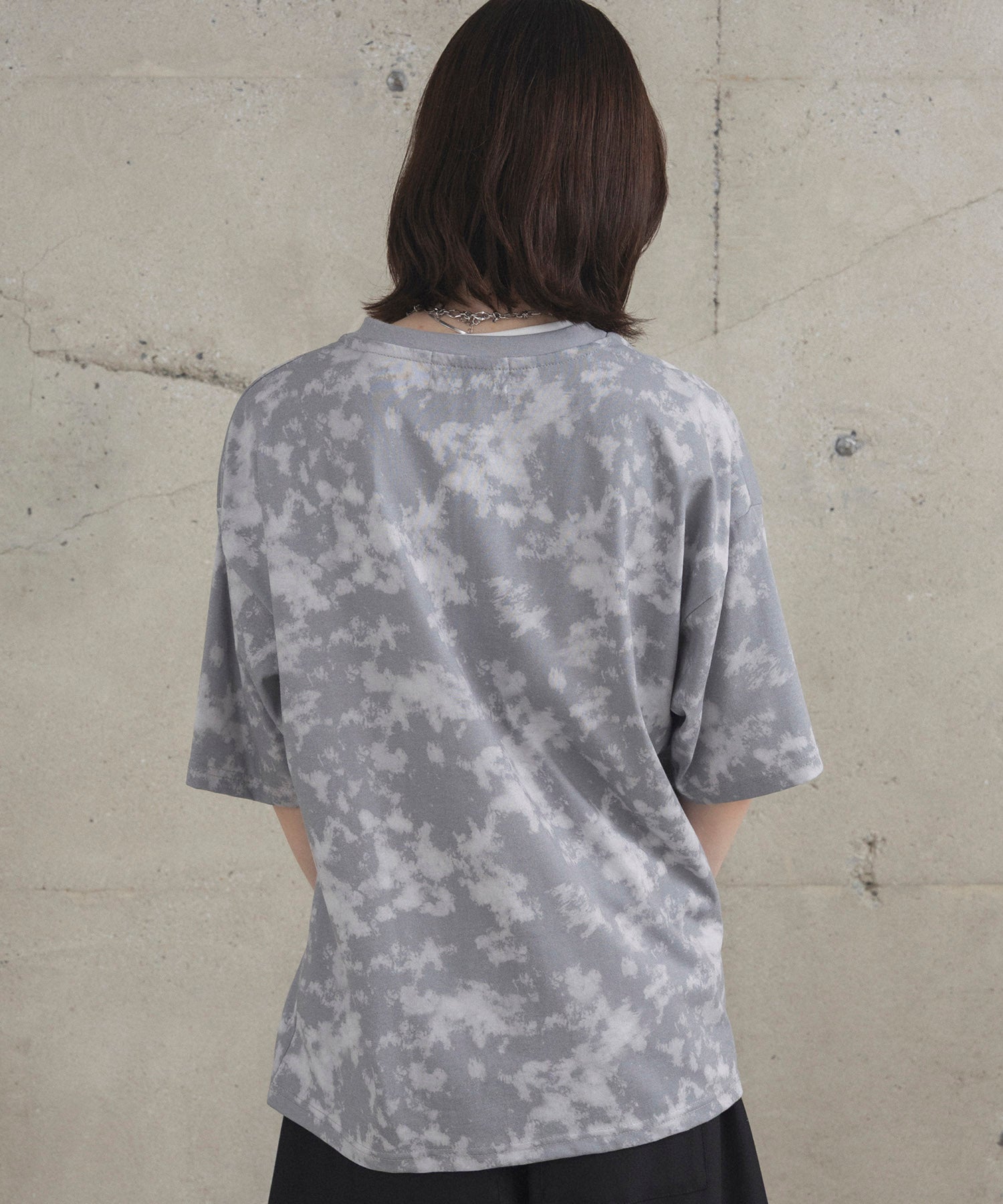 ビックシルエット 総柄プリント 半袖Ｔシャツ
