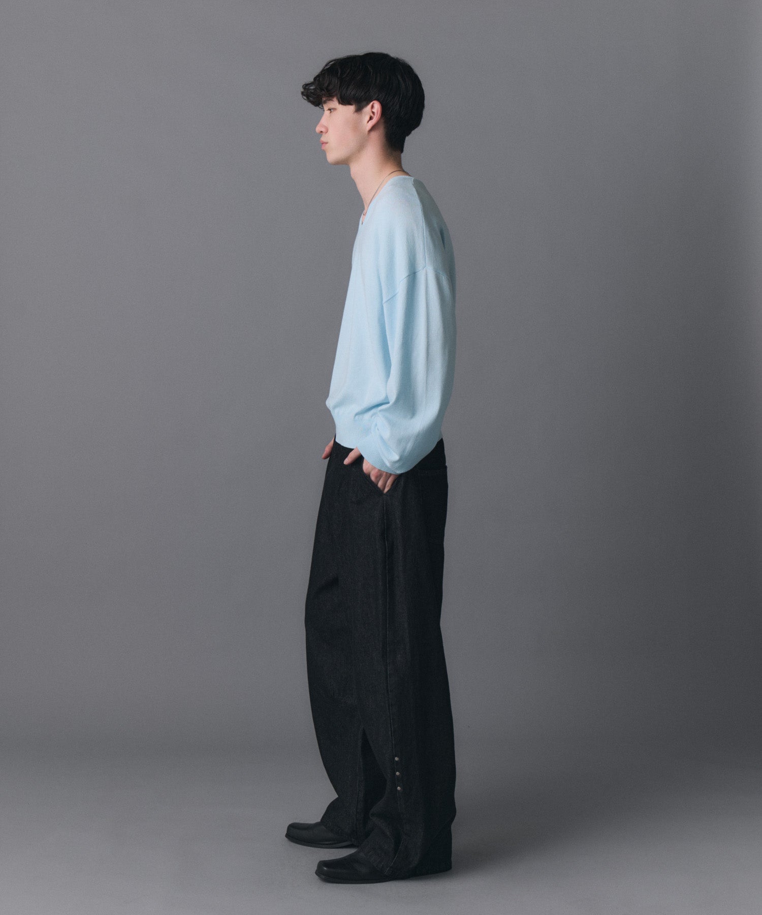 V-neck High Gauge Knit / Vネックハイゲージニット