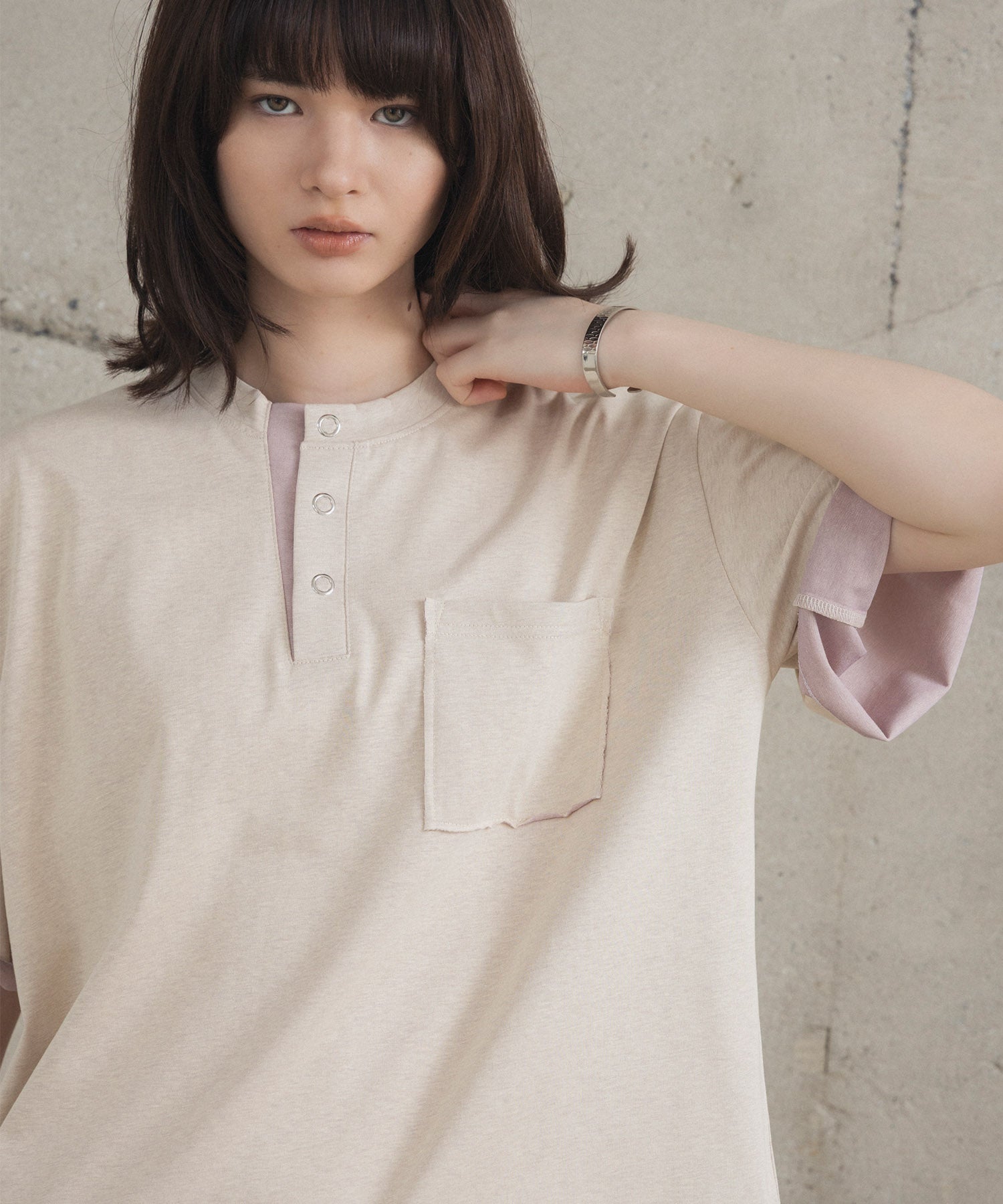 Contrast Color Henley Neck T-shirt / コントラストカラー ヘンリーネックTシャツ