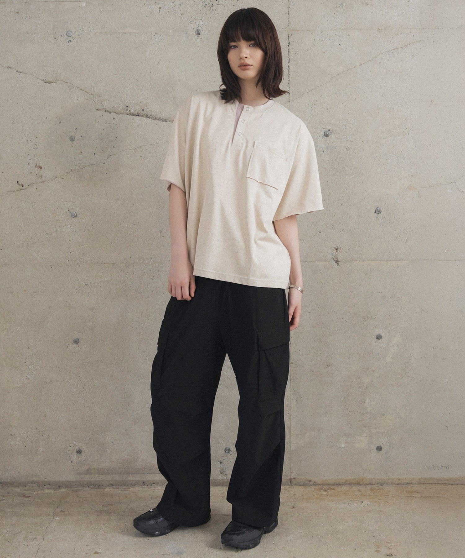 Contrast Color Henley Neck T-shirt / コントラストカラー ヘンリーネックTシャツ