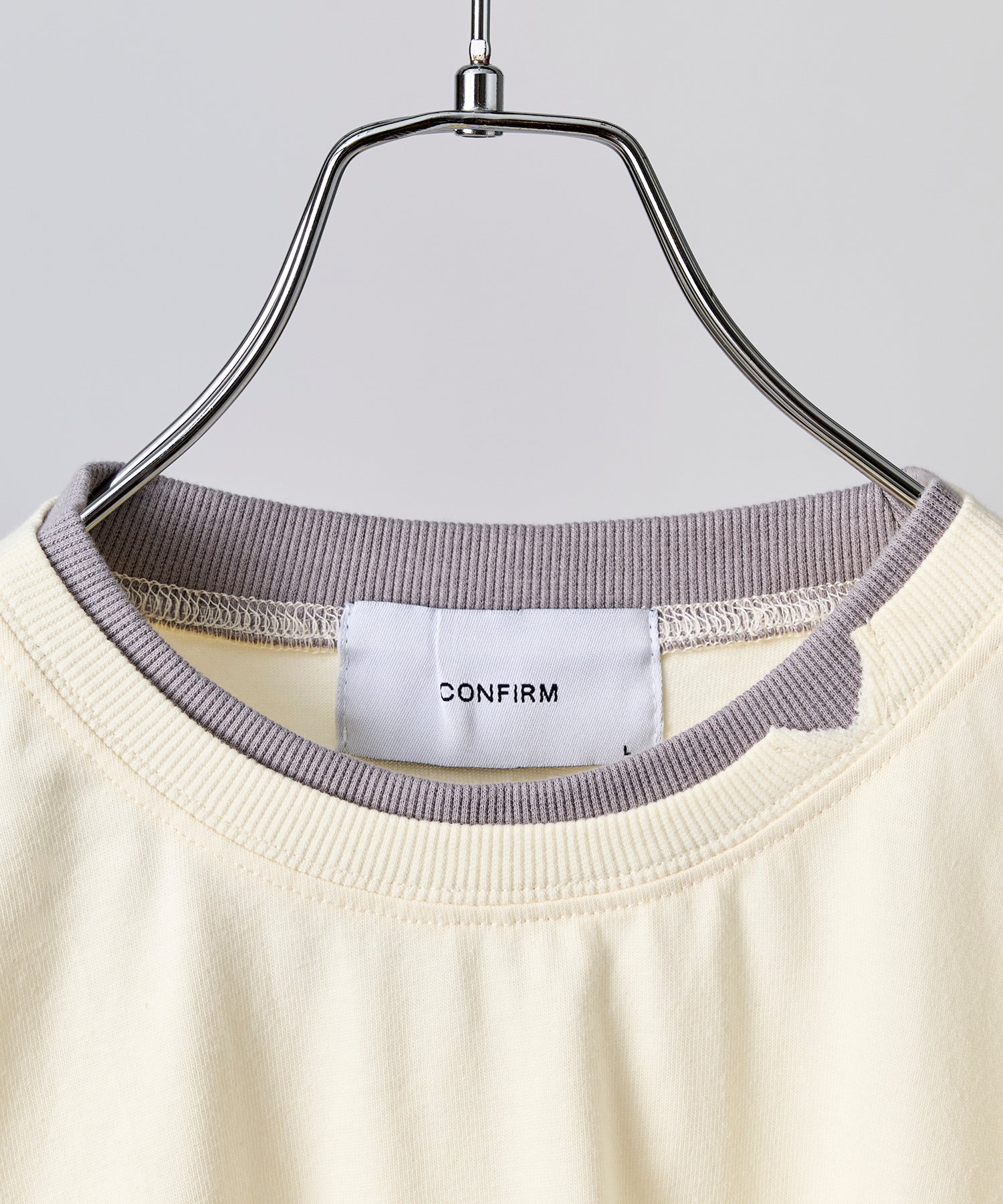 Neck Detail Plain T-Shirt / ネックディテール Tシャツ