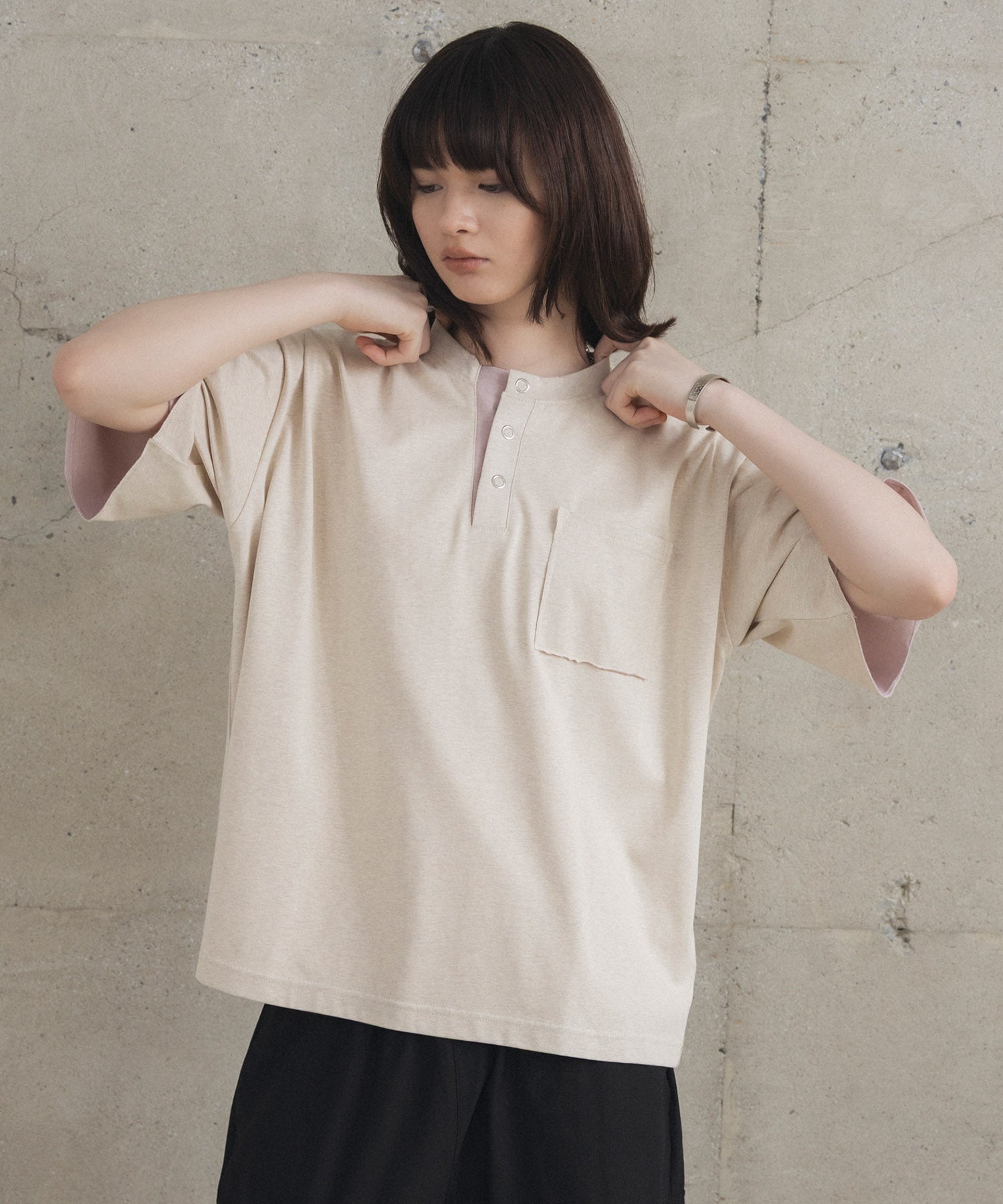 Contrast Color Henley Neck T-shirt / コントラストカラー ヘンリーネックTシャツ