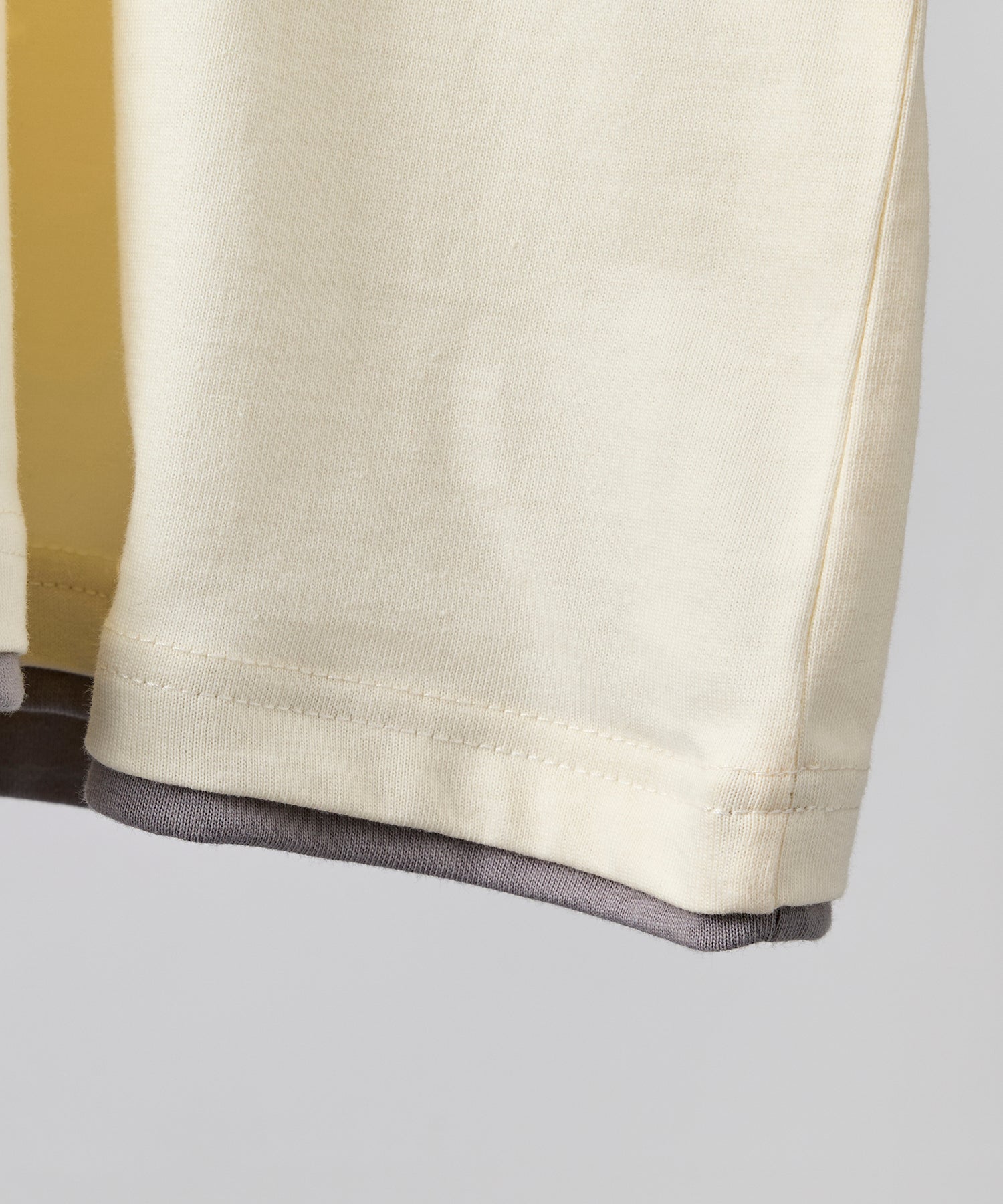Neck Detail Plain T-Shirt / ネックディテール Tシャツ