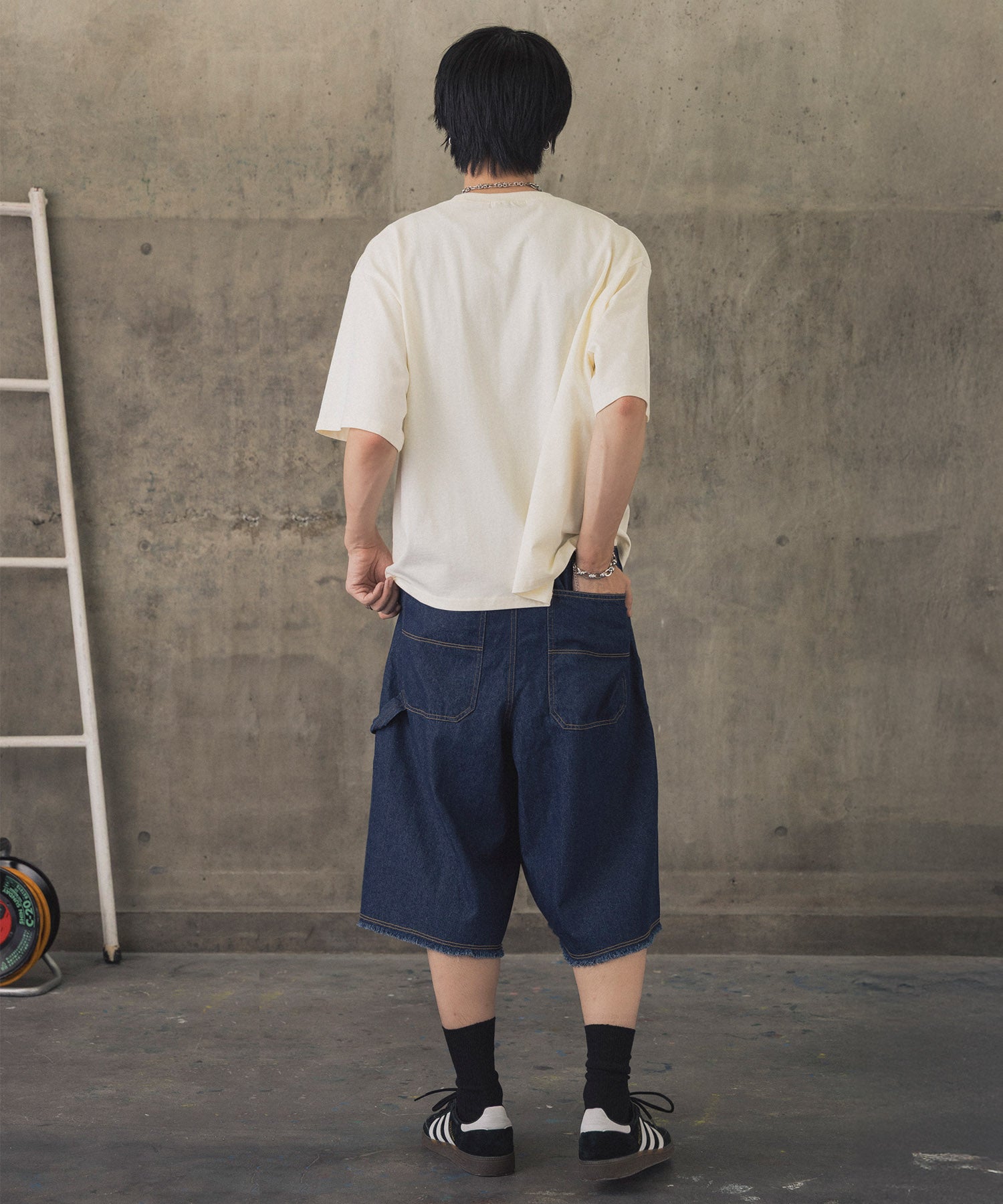 ASSORTED PATTERN GRAPHIC TEE / アソート柄グラフィックTシャツ