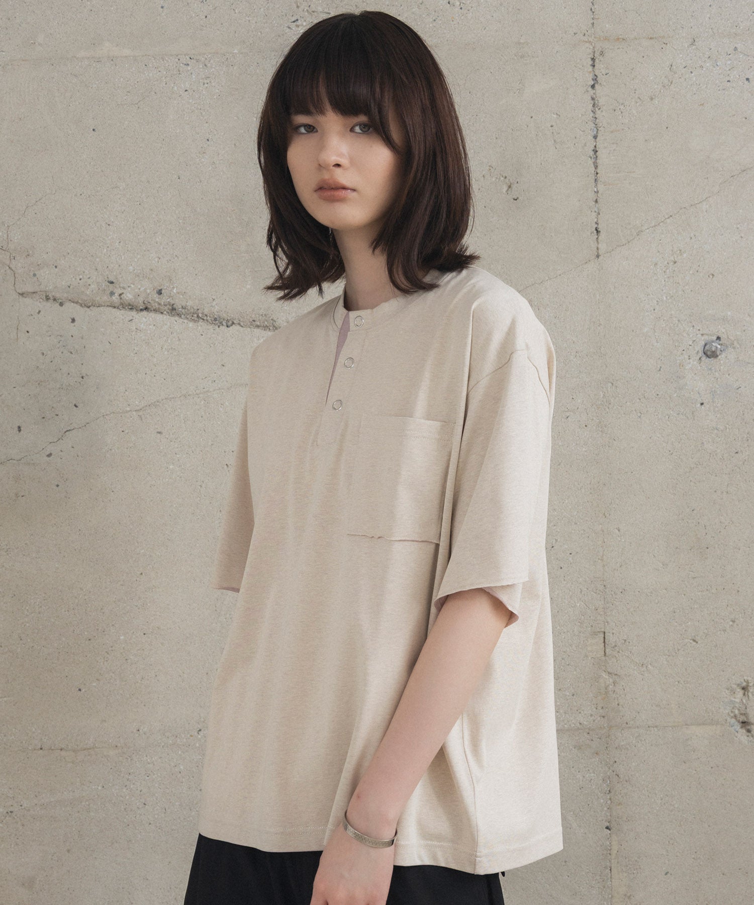 Contrast Color Henley Neck T-shirt / コントラストカラー ヘンリーネックTシャツ