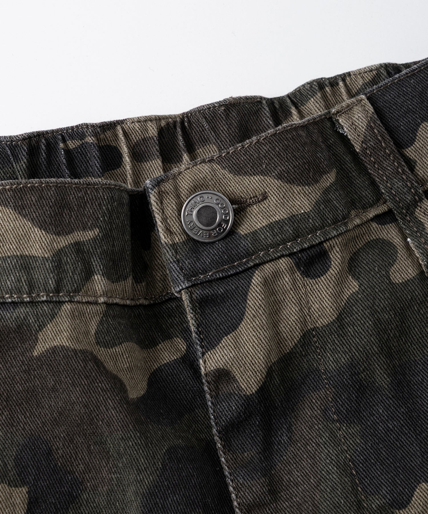 DOUBLE KNEE CURVE SHORTS / ダブルニーカーブショーツ