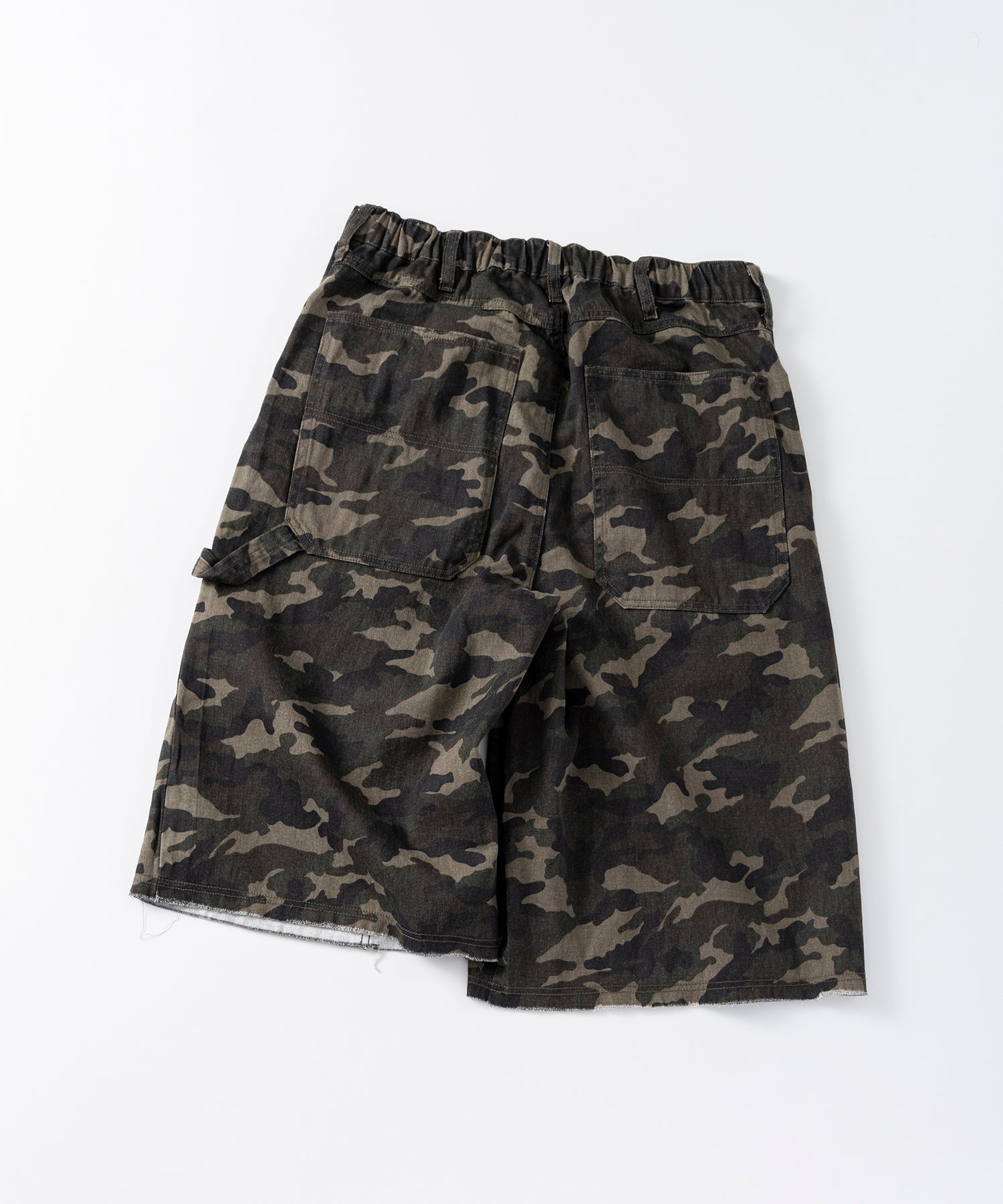 DOUBLE KNEE CURVE SHORTS / ダブルニーカーブショーツ