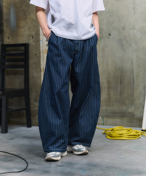 2-TUCK BACK EMBROIDERED STRIPE PANTS / ツータック バック刺繍 ストライプパンツ