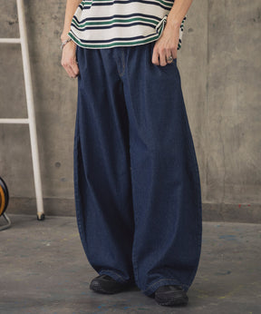 2-TUCK BACK EMBROIDERED DENIM PANTS / ツータック バック刺繍入り デニムパンツ