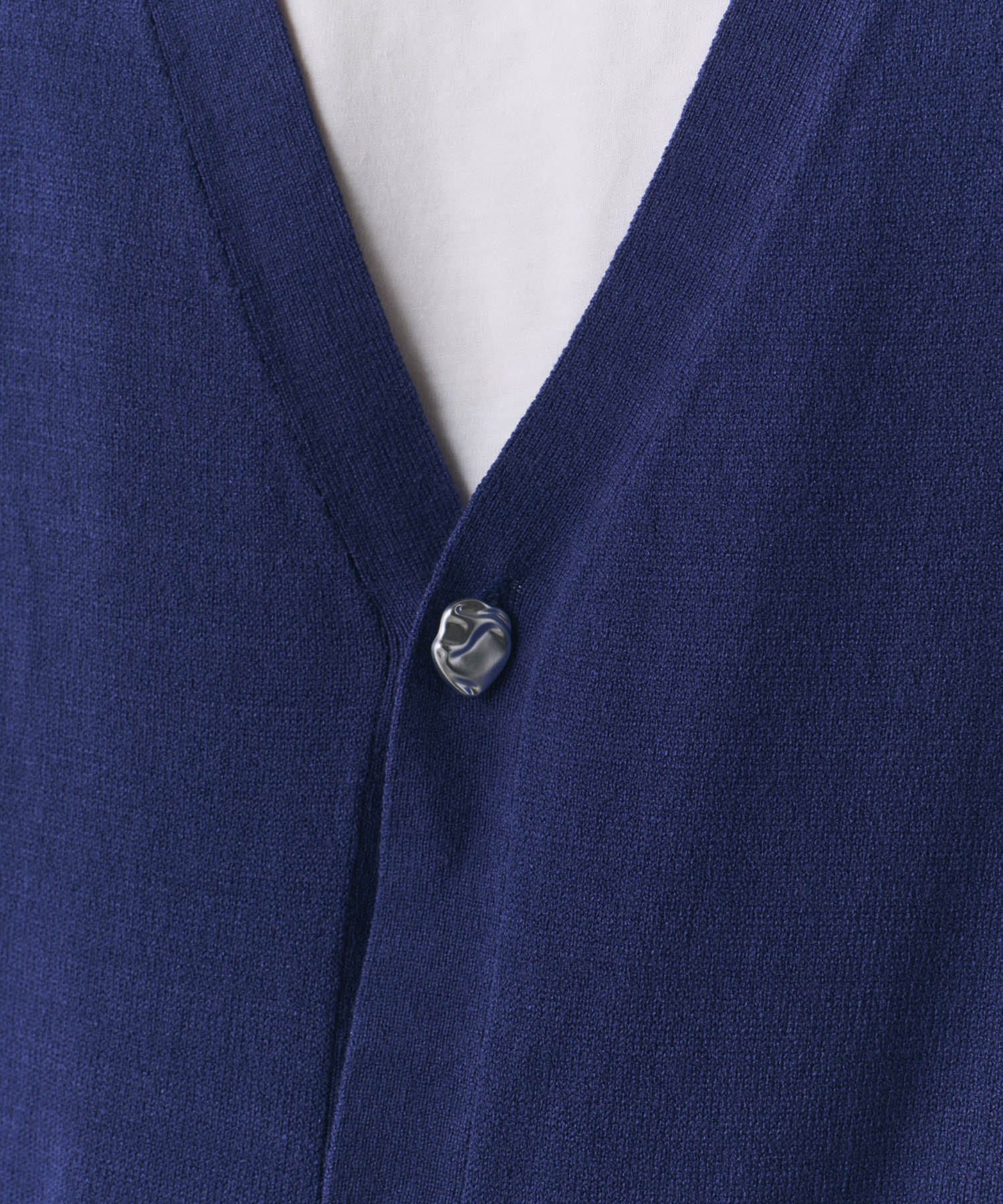 Stone-like Button Cardigan / ストーンライクボタンカーディガン