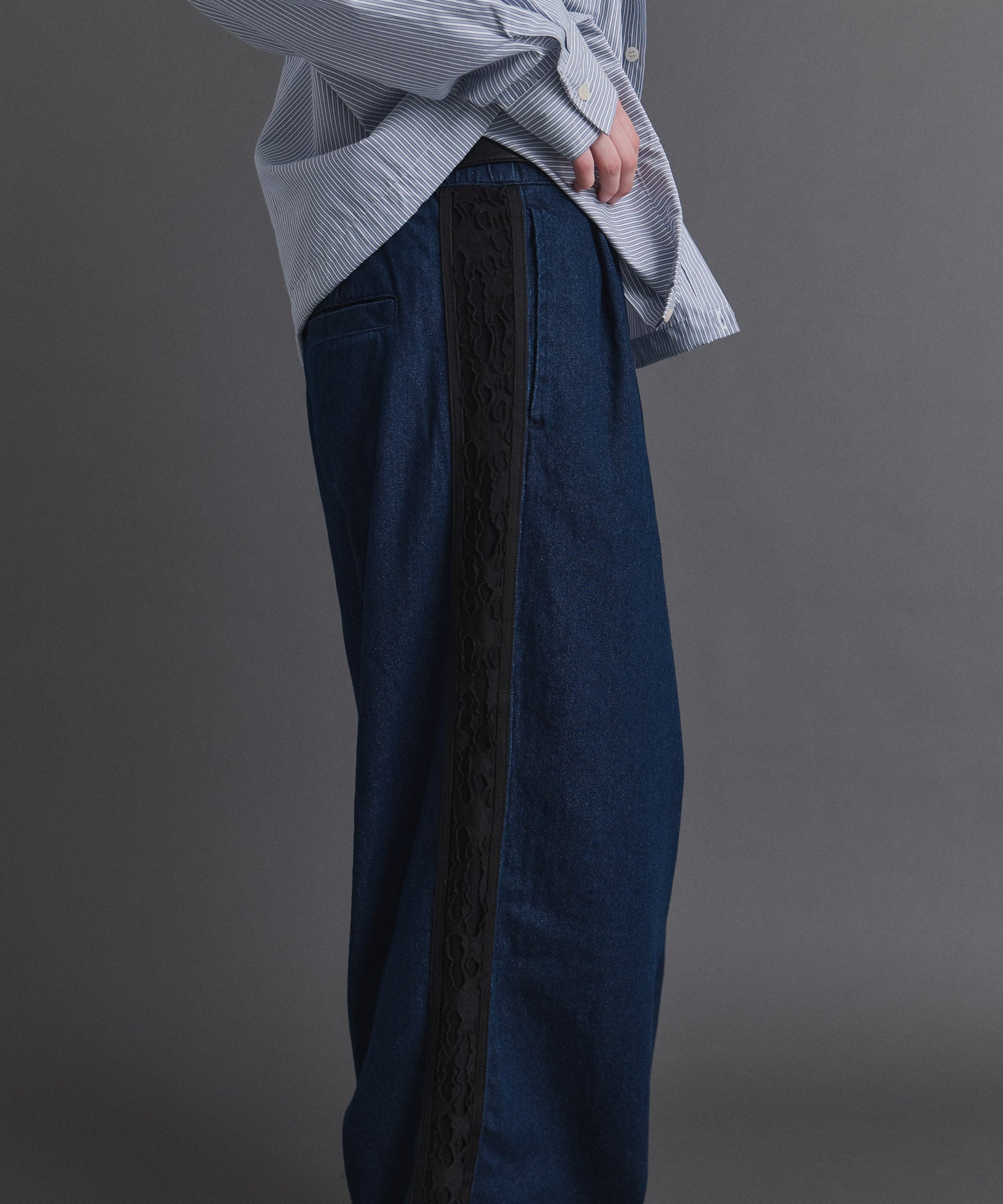 Lace Line Pants / レースラインパンツ