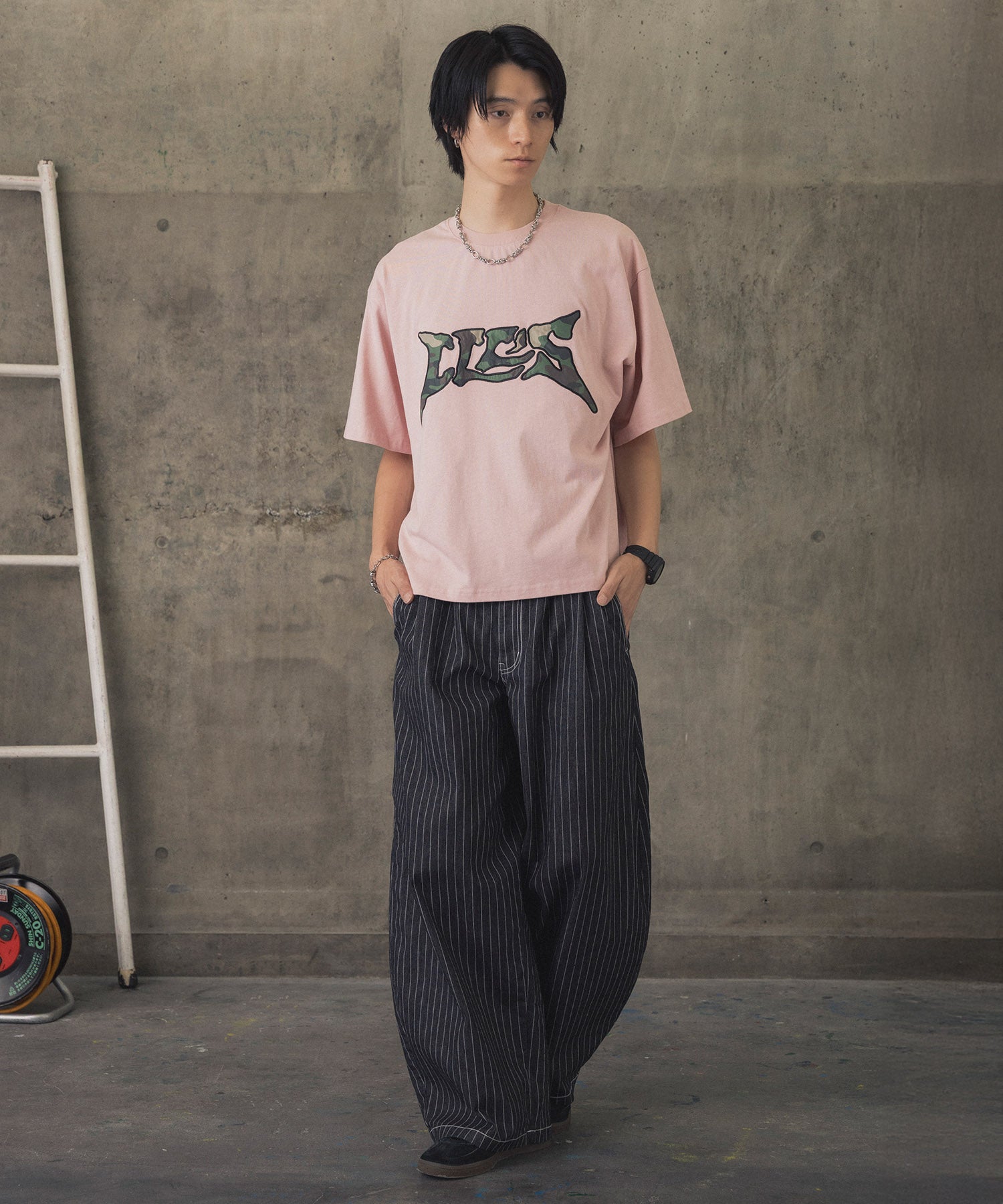 ASSORTED PATTERN GRAPHIC TEE / アソート柄グラフィックTシャツ