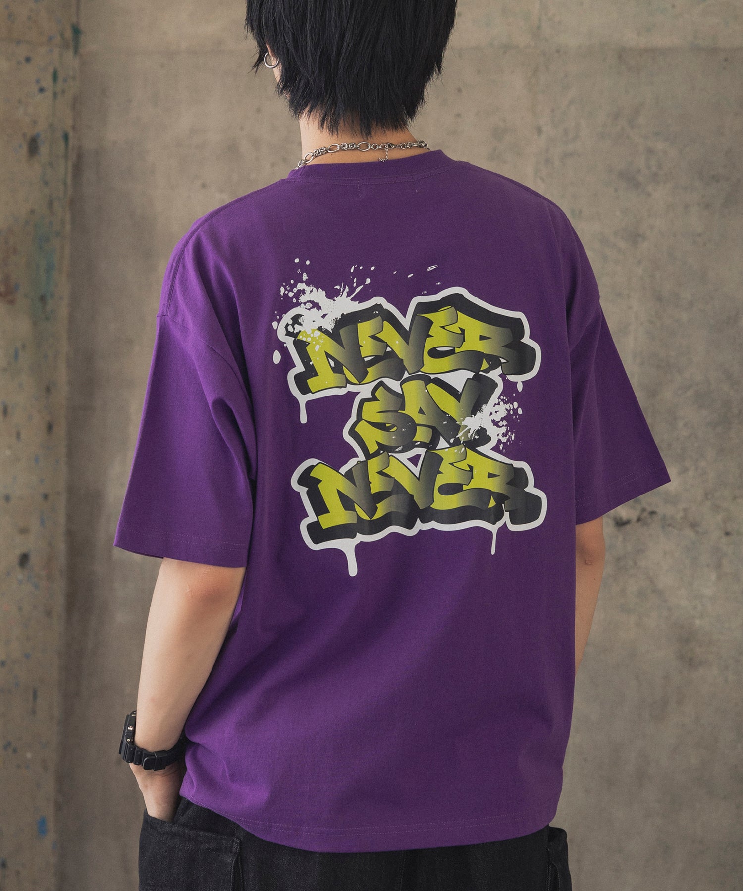 ボックスシルエット スプラッシュ タギング ストリートグラフィック 半袖Tシャツ