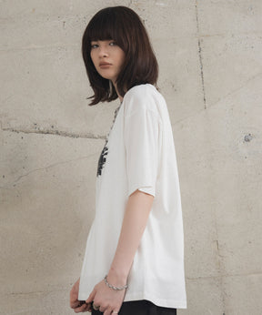 アブストラクトグラフィック箔プリント 半袖Tシャツ