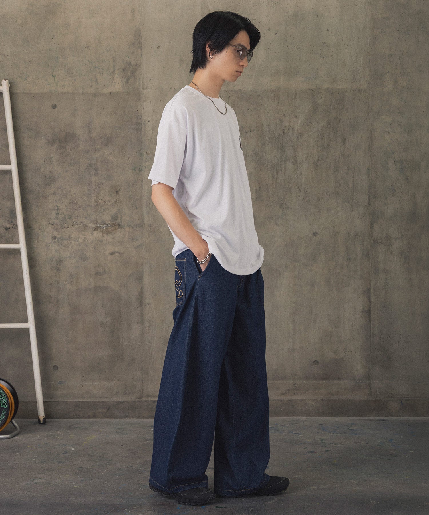 ウォーキングA ワンポイント刺繍ロゴ ビッグシルエット半袖Tシャツ