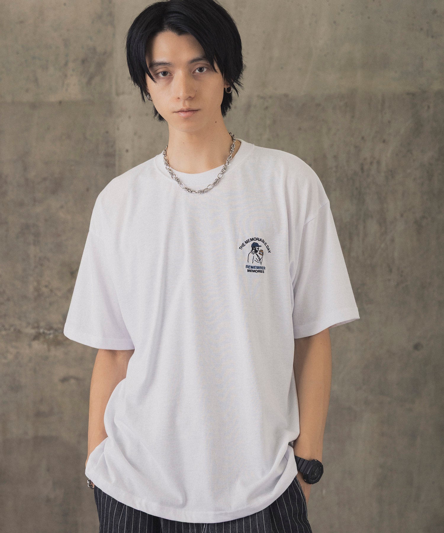 ヒゲオジサンC ワンポイント刺繍ロゴ ビッグシルエット半袖Tシャツ