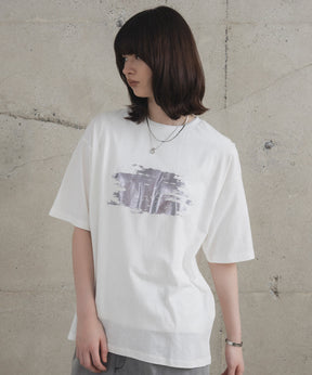 アブストラクトグラフィック箔プリント 半袖Tシャツ