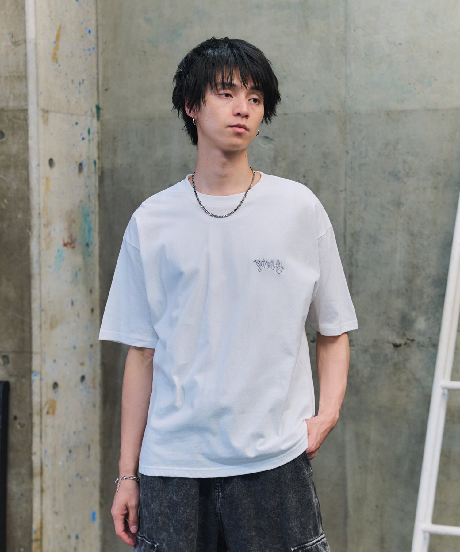クラウン ボックスシルエット グランジ風 レトロモチーフ バックプリント 半袖Tシャツ