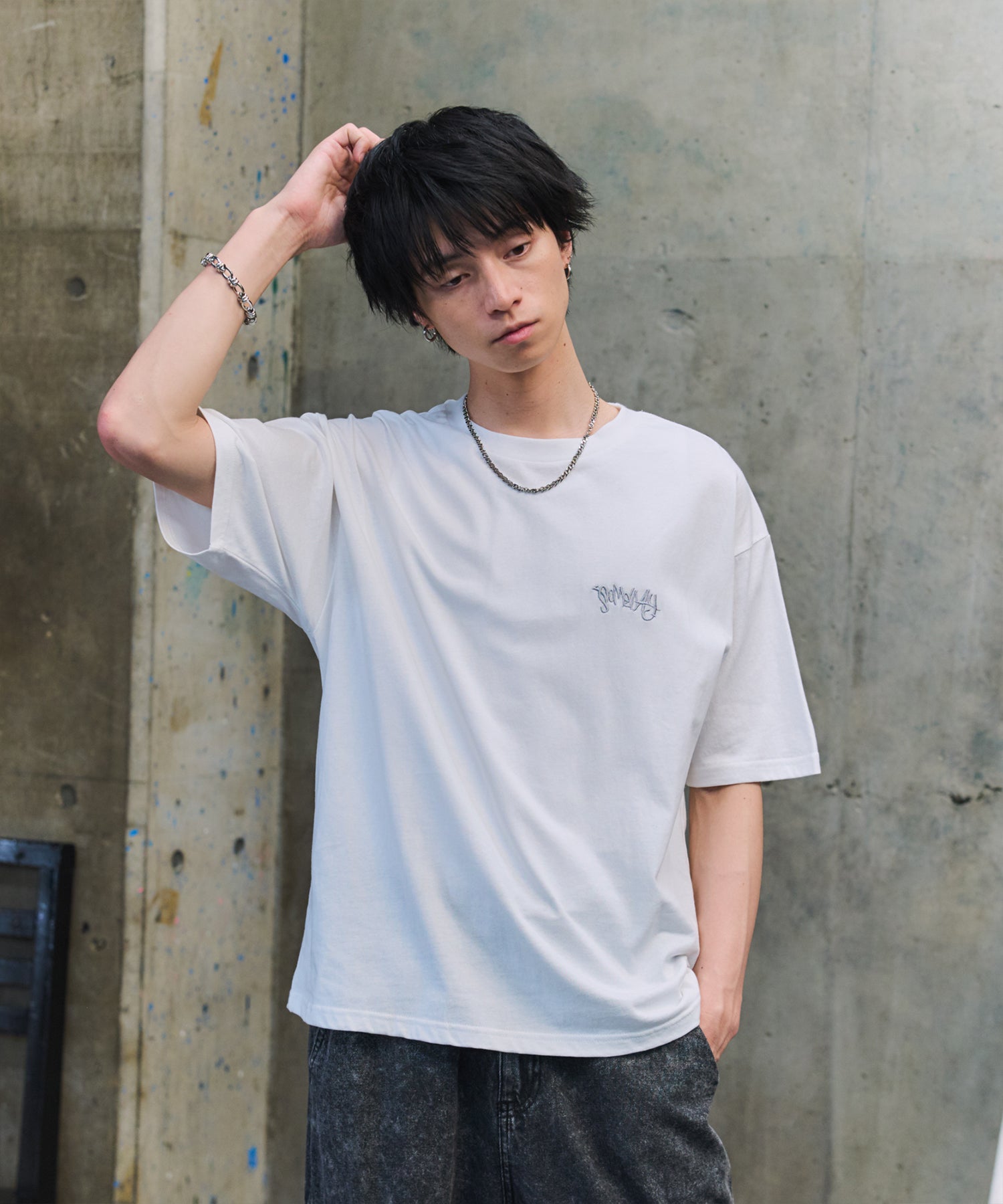 クラウン ボックスシルエット グランジ風 レトロモチーフ バックプリント 半袖Tシャツ