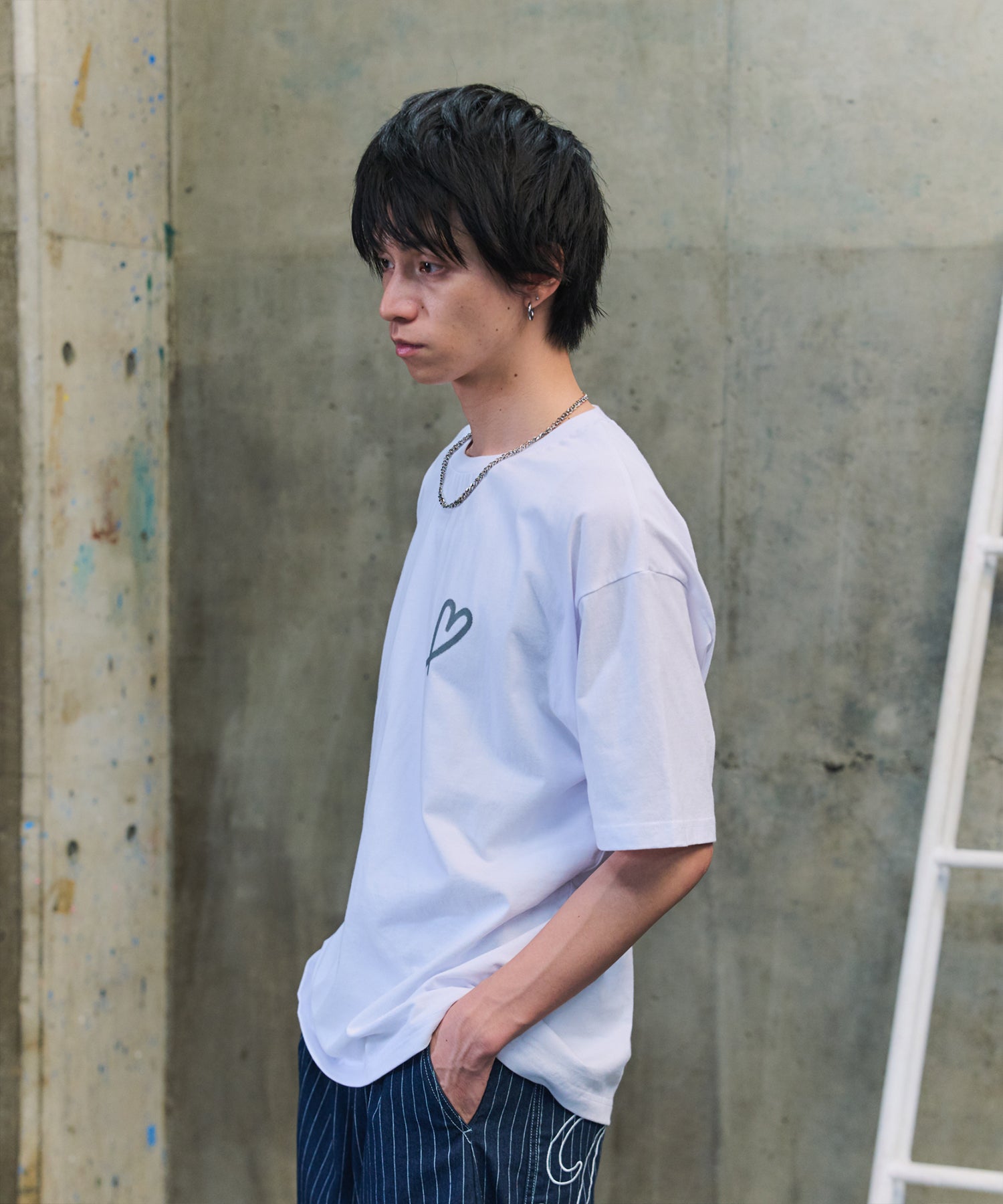 スプレーハート ビッグシルエット バックプリント 半袖Tシャツ ワンポイント