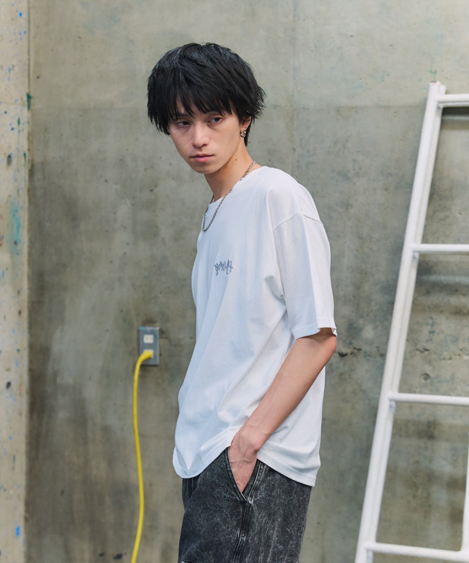 クラウン ボックスシルエット グランジ風 レトロモチーフ バックプリント 半袖Tシャツ