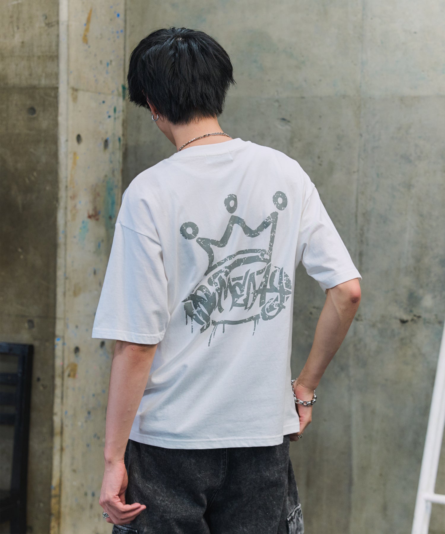 クラウン ボックスシルエット グランジ風 レトロモチーフ バックプリント 半袖Tシャツ