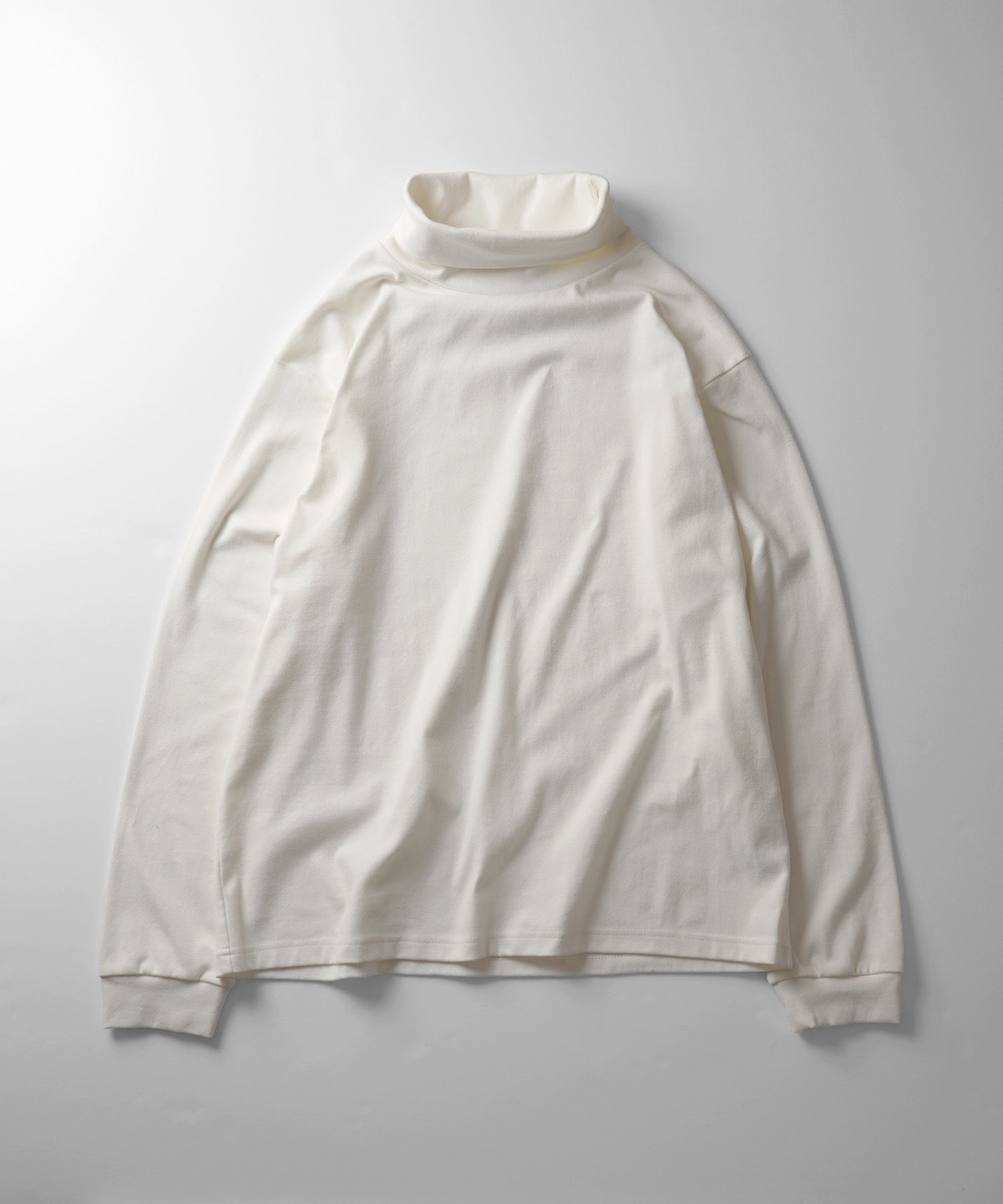 フライス ベーシックタートルネックロンT
